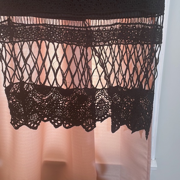 BLACK LACE BODY BRODERIE EMBROIDERED PENCIL DRESS EUC - Picture 3 of 5